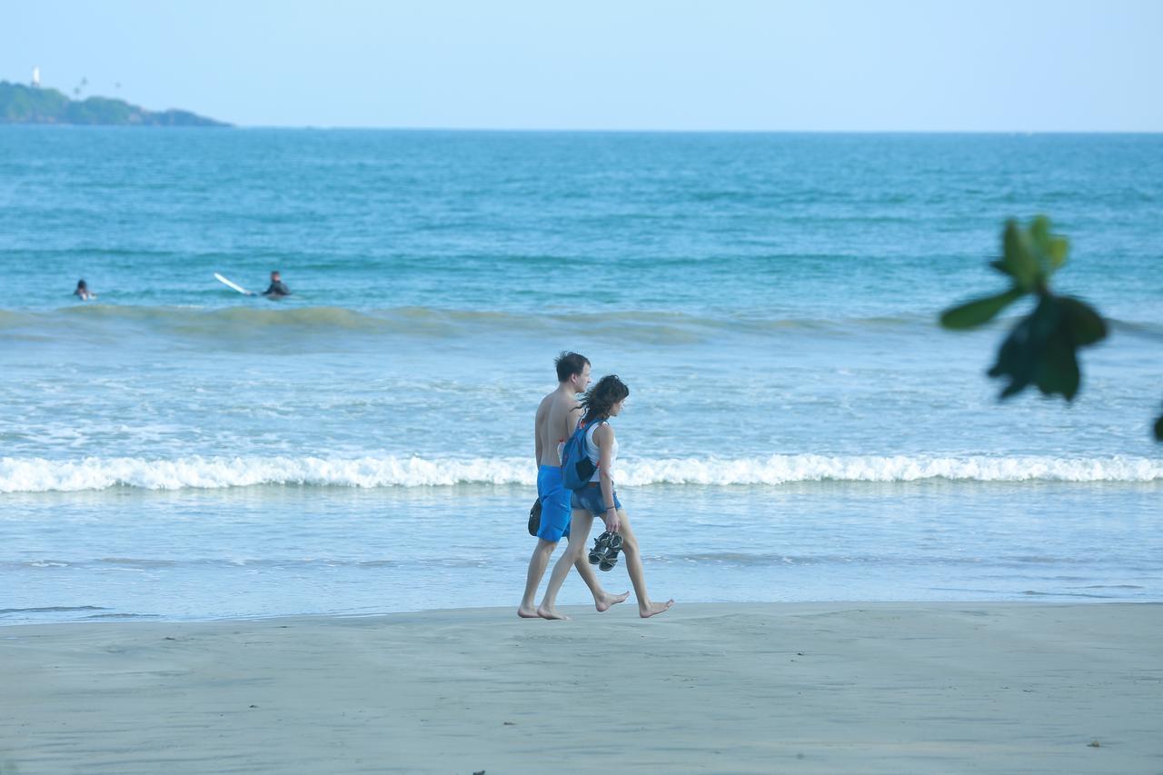 Surf Orchid Villa Weligama Buitenkant foto