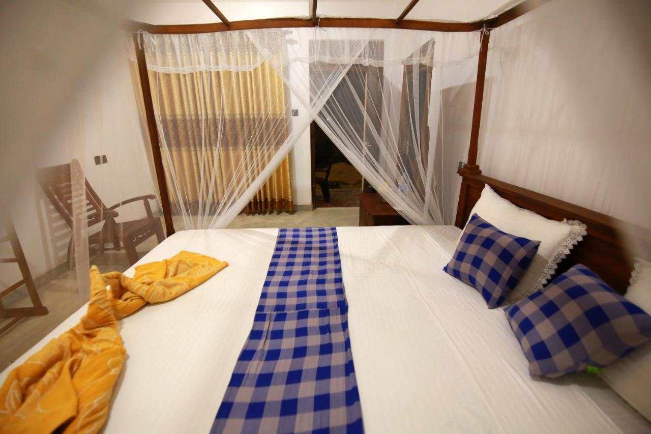 Surf Orchid Villa Weligama Buitenkant foto