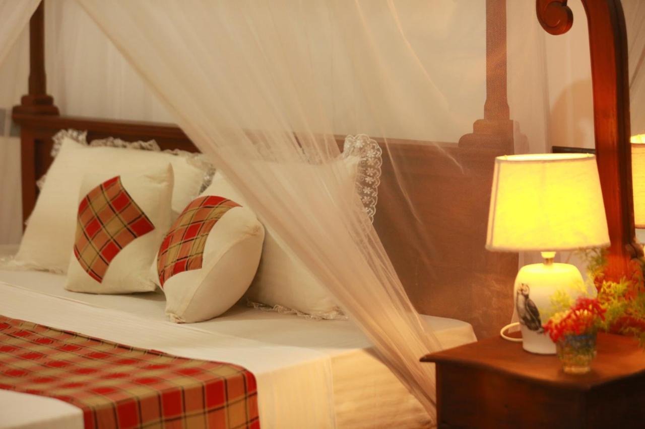 Surf Orchid Villa Weligama Buitenkant foto