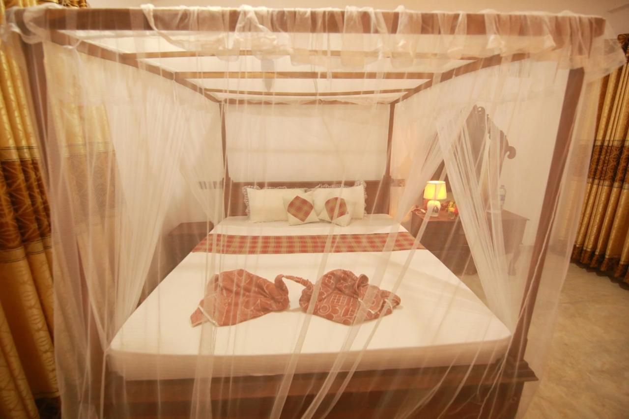 Surf Orchid Villa Weligama Buitenkant foto