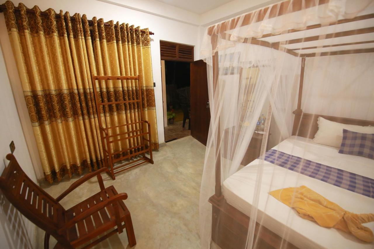 Surf Orchid Villa Weligama Buitenkant foto